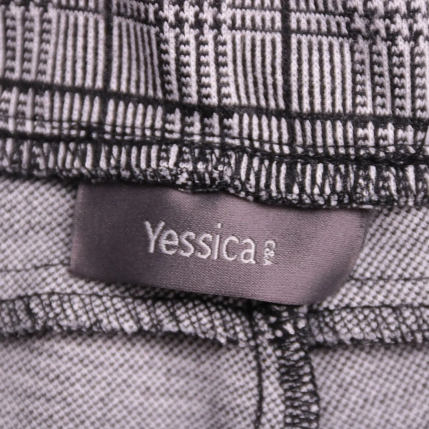 Серые зауженные брюки Yessica в клетку, размер 44 (S/M)